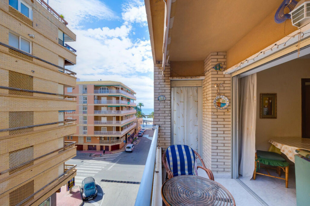 Middle Floor Apartment Playa Del Cura Alicante - image 13