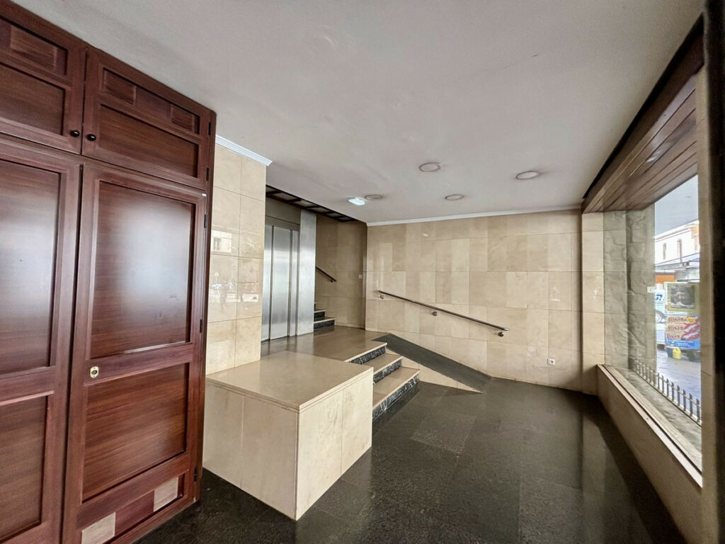 Middle Floor Apartment Málaga Centro Málaga - image 13