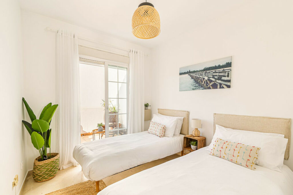 Top Floor Apartment Marbella Málaga - image 13