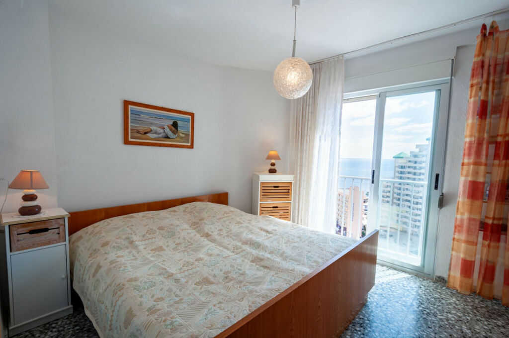 Middle Floor Apartment Calpe Alicante - image 12