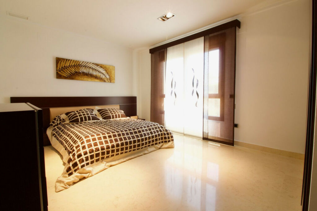 Detached Villa Orihuela Costa Alicante - image 13