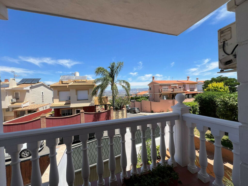 Semi-Detached House Alhaurín de la Torre Málaga - image 14