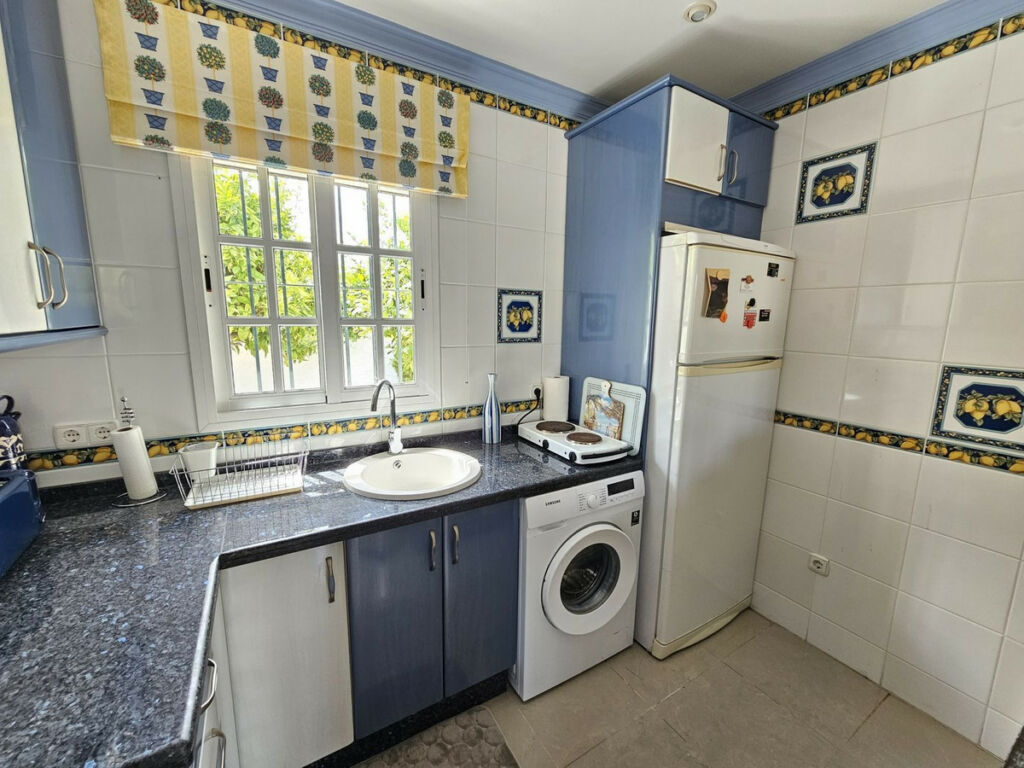 Detached Villa Alhaurín de la Torre Málaga - image 27