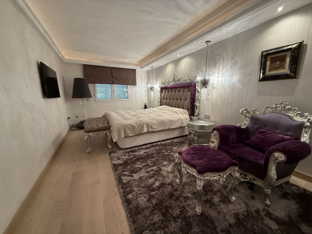 Middle Floor Apartment Puerto Banús Málaga - image 13