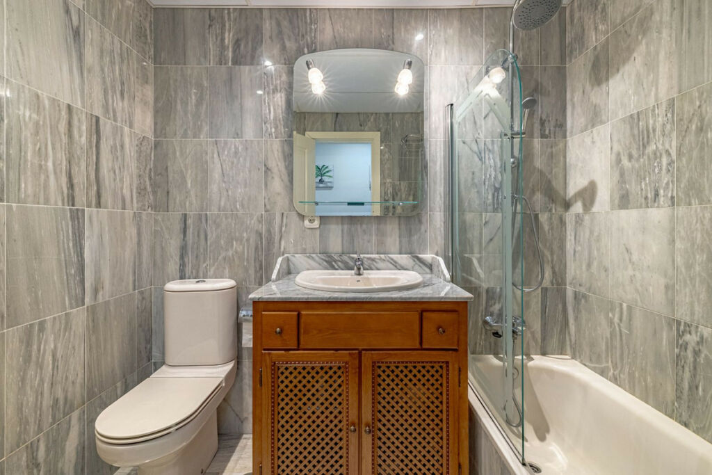Ground Floor Apartment Cabopino Málaga - image 13
