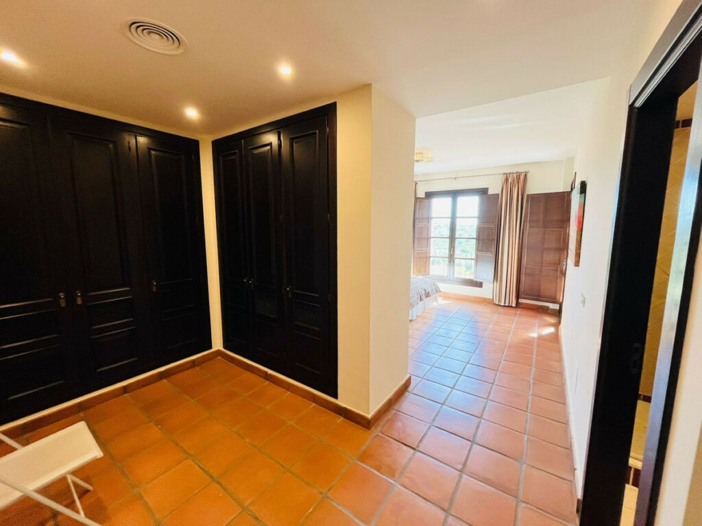 Semi-Detached House Sotogrande Cádiz - image 13