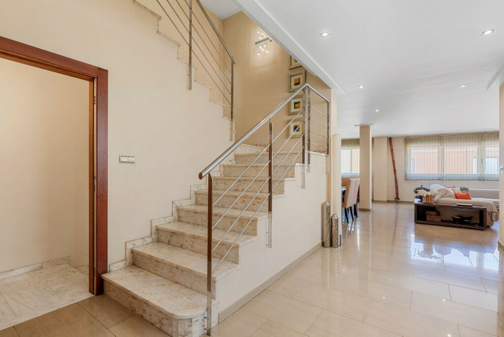 Townhouse Guardamar del Segura Alicante - image 12