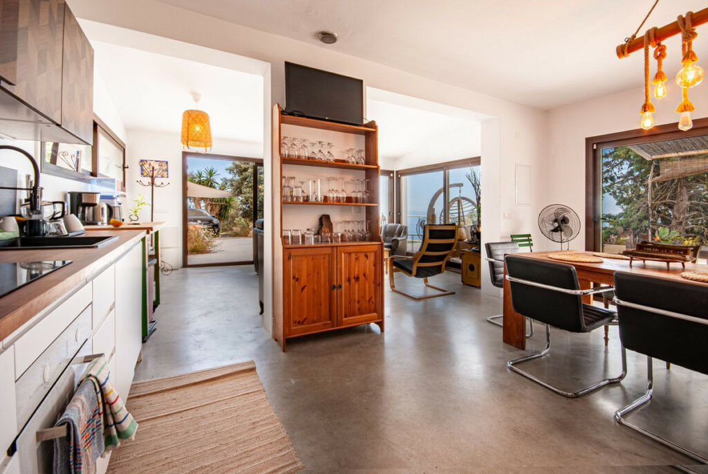 Detached Villa Sayalonga Málaga - image 13