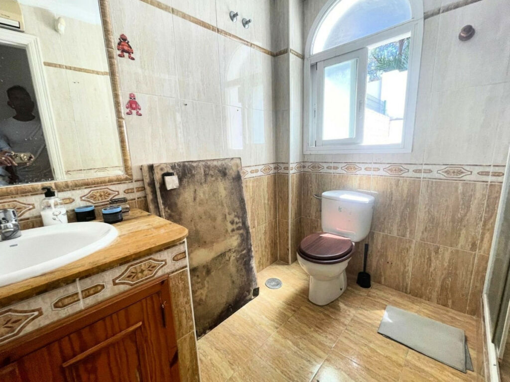 Detached Villa Nueva Andalucía Málaga - image 13