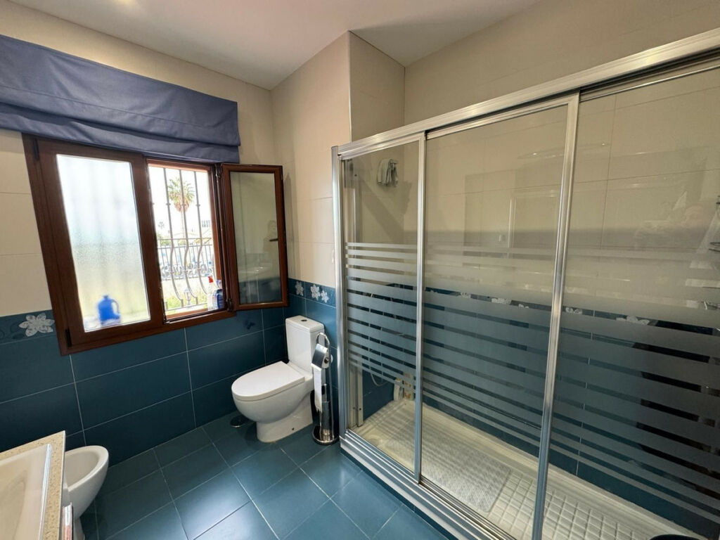 Detached Villa Benalmadena Costa Málaga - image 13