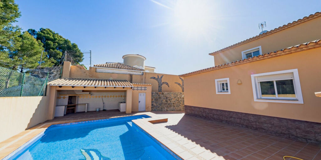 Detached Villa L'Alfás del Pi Alicante - image 13