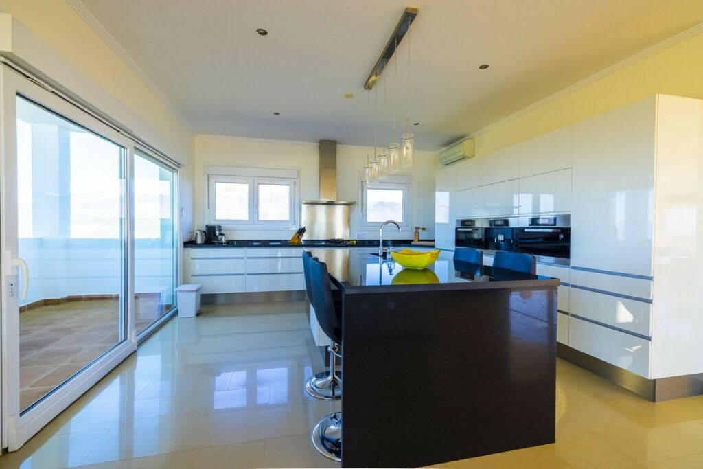 Detached Villa Arenas Málaga - image 13