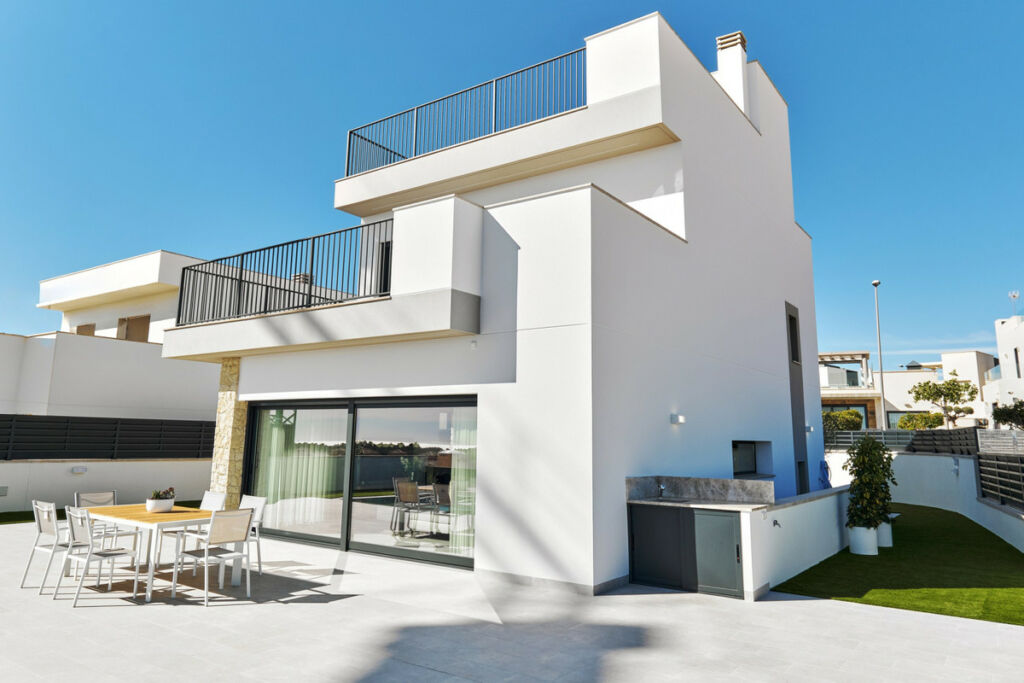 Detached Villa San Miguel de Salinas Alicante - image 13