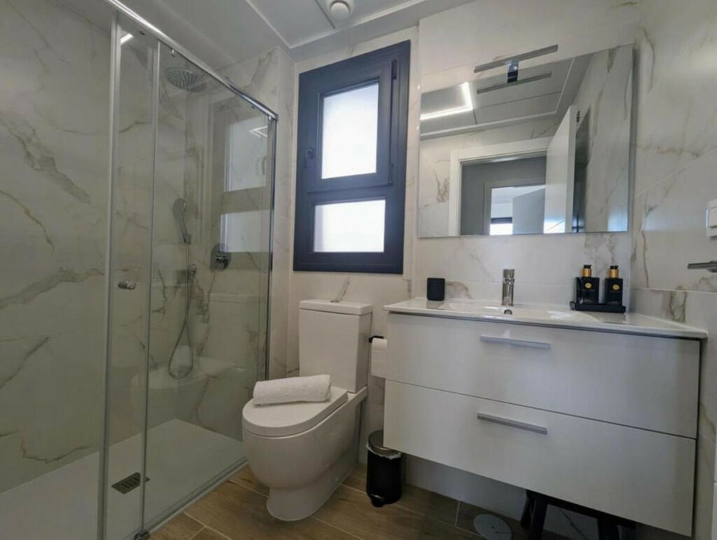 Penthouse Villamartin Alicante - image 13
