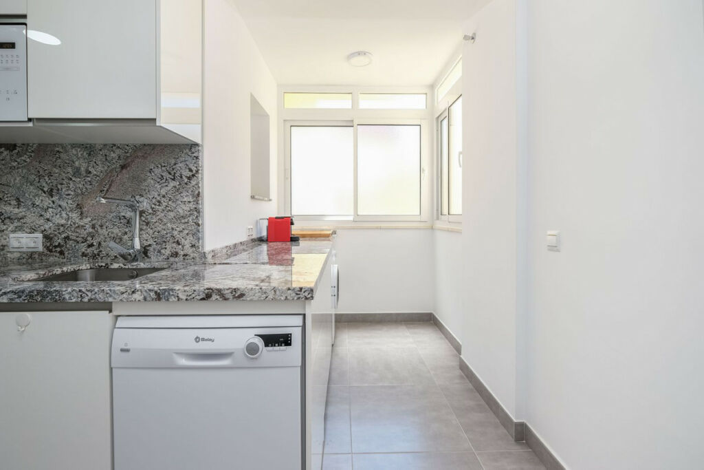 Penthouse Los Boliches Málaga - image 13