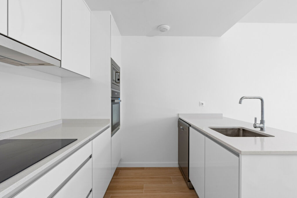 Middle Floor Apartment Campoamor Alicante - image 13