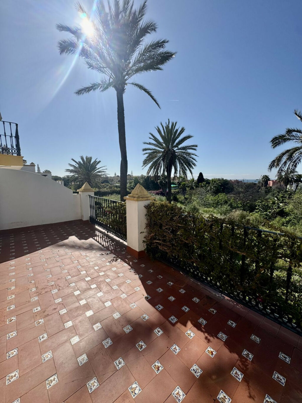 Townhouse Estepona Málaga - image 13