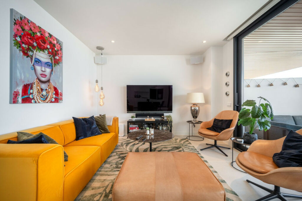 Middle Floor Apartment Fuengirola Málaga - image 13