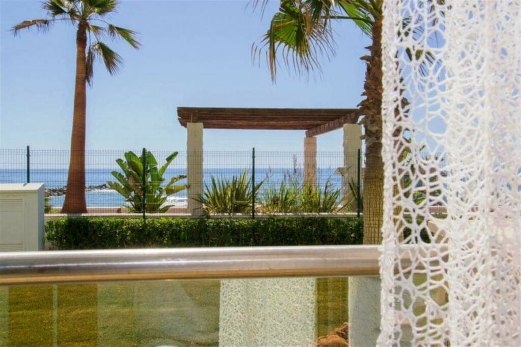 Ground Floor Apartment La Duquesa Málaga - image 13
