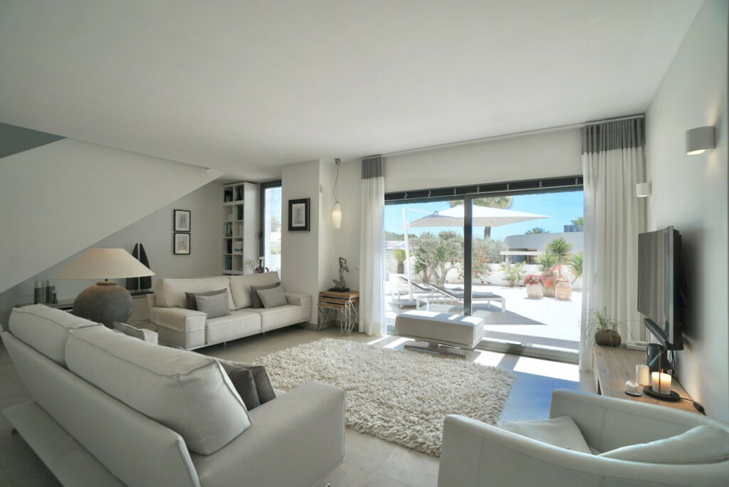 Detached Villa Moraira Alicante - image 14
