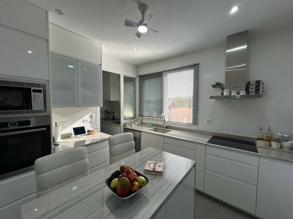 Penthouse Villajoyosa Alicante - image 12