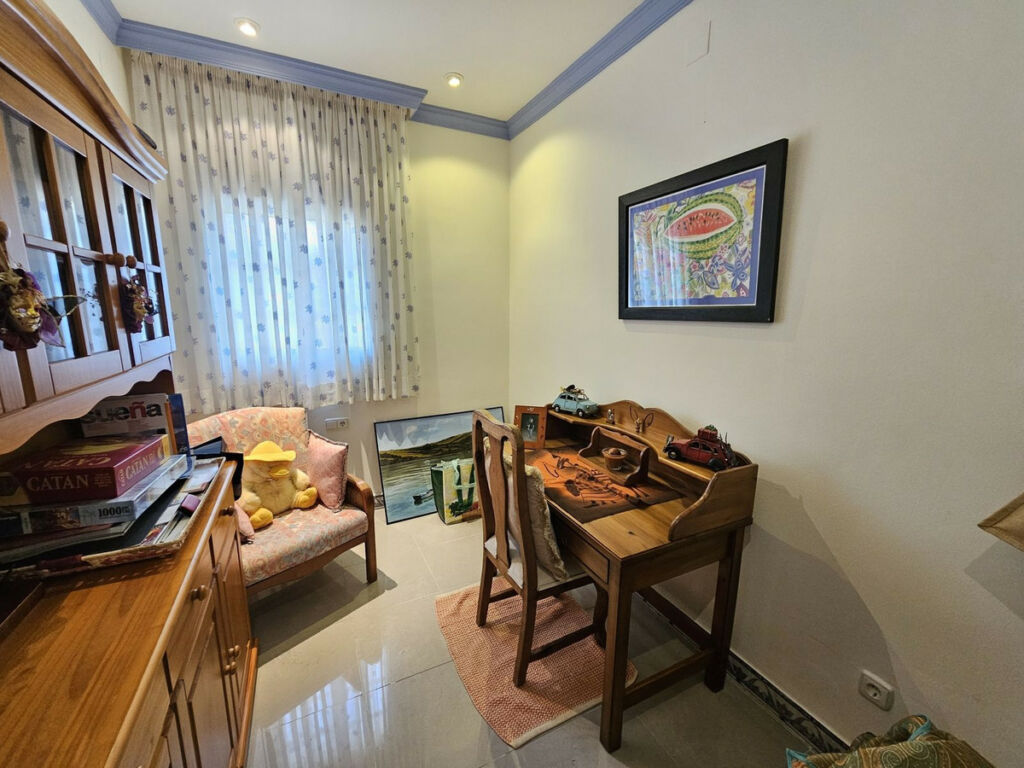 Detached Villa Alhaurín de la Torre Málaga - image 15