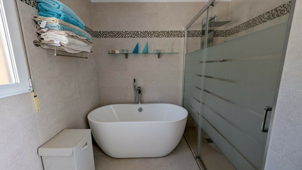 Detached Villa Calpe Alicante - image 14