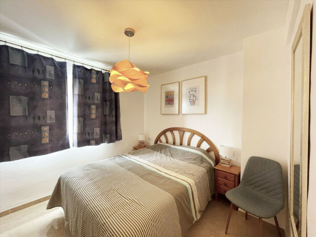 Middle Floor Apartment Calpe Alicante - image 19