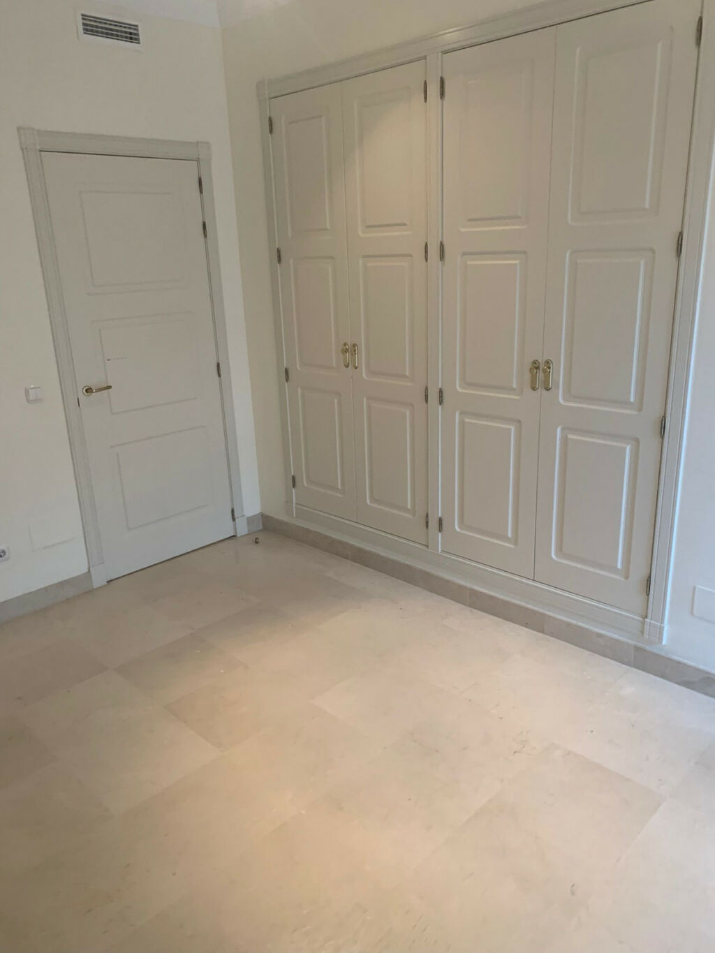Ground Floor Apartment Bahía de Marbella Málaga - image 14