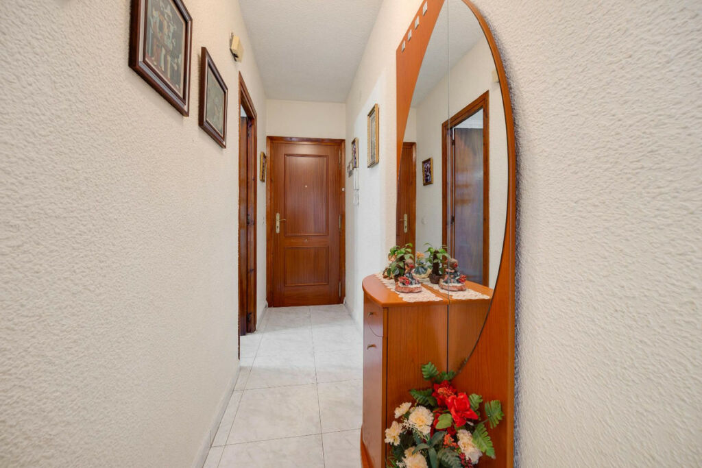 Middle Floor Apartment Playa Del Cura Alicante - image 14