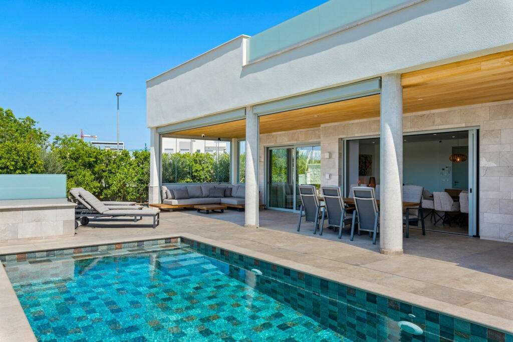 Detached Villa Benijofar Alicante - image 14