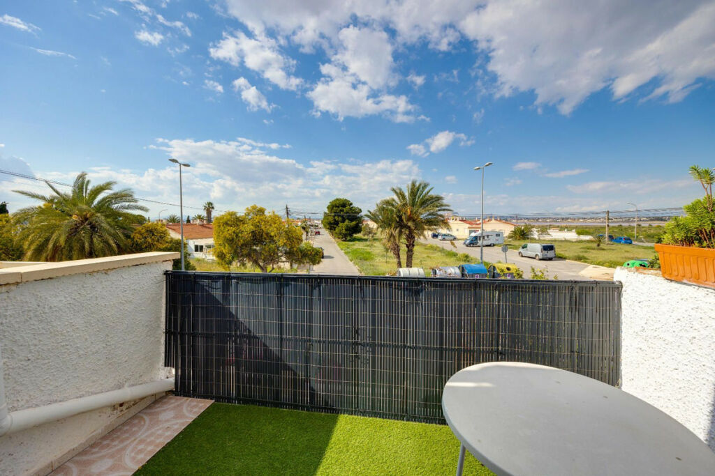 Duplex Torrevieja Alicante - image 14