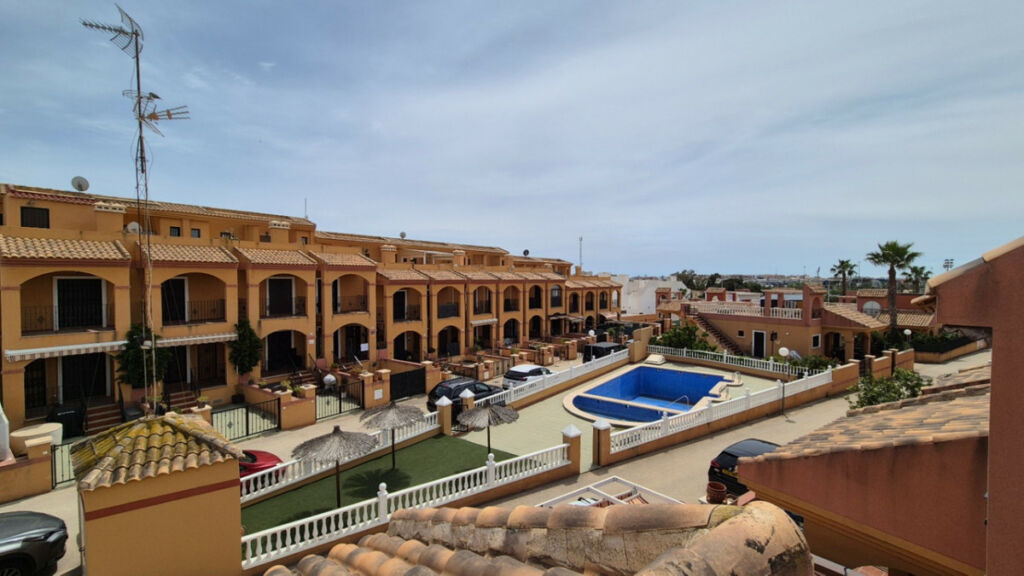 Detached Villa Torrevieja Alicante - image 14