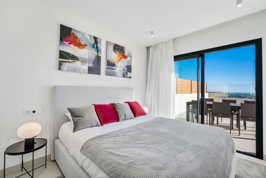 Middle Floor Apartment Calanova Golf Málaga - image 14