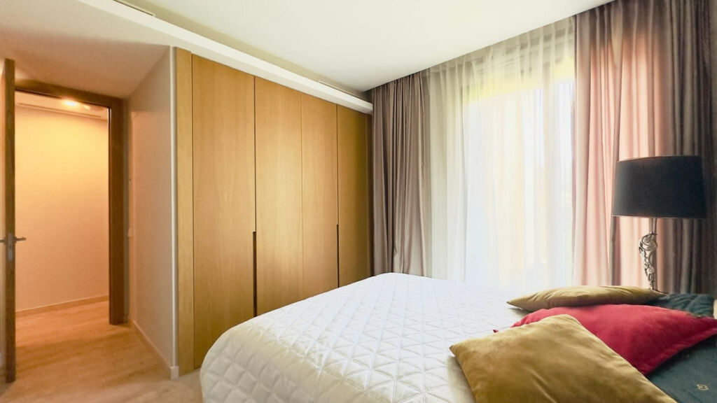 Middle Floor Apartment La Quinta Málaga - image 14