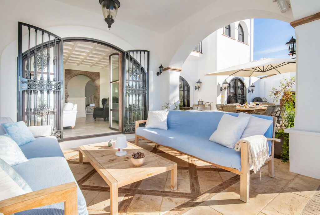 Detached Villa Elviria Málaga - image 14
