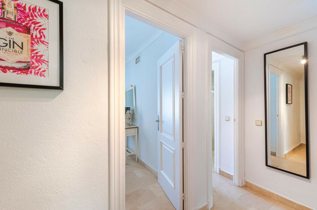Ground Floor Apartment La Quinta Málaga - image 14