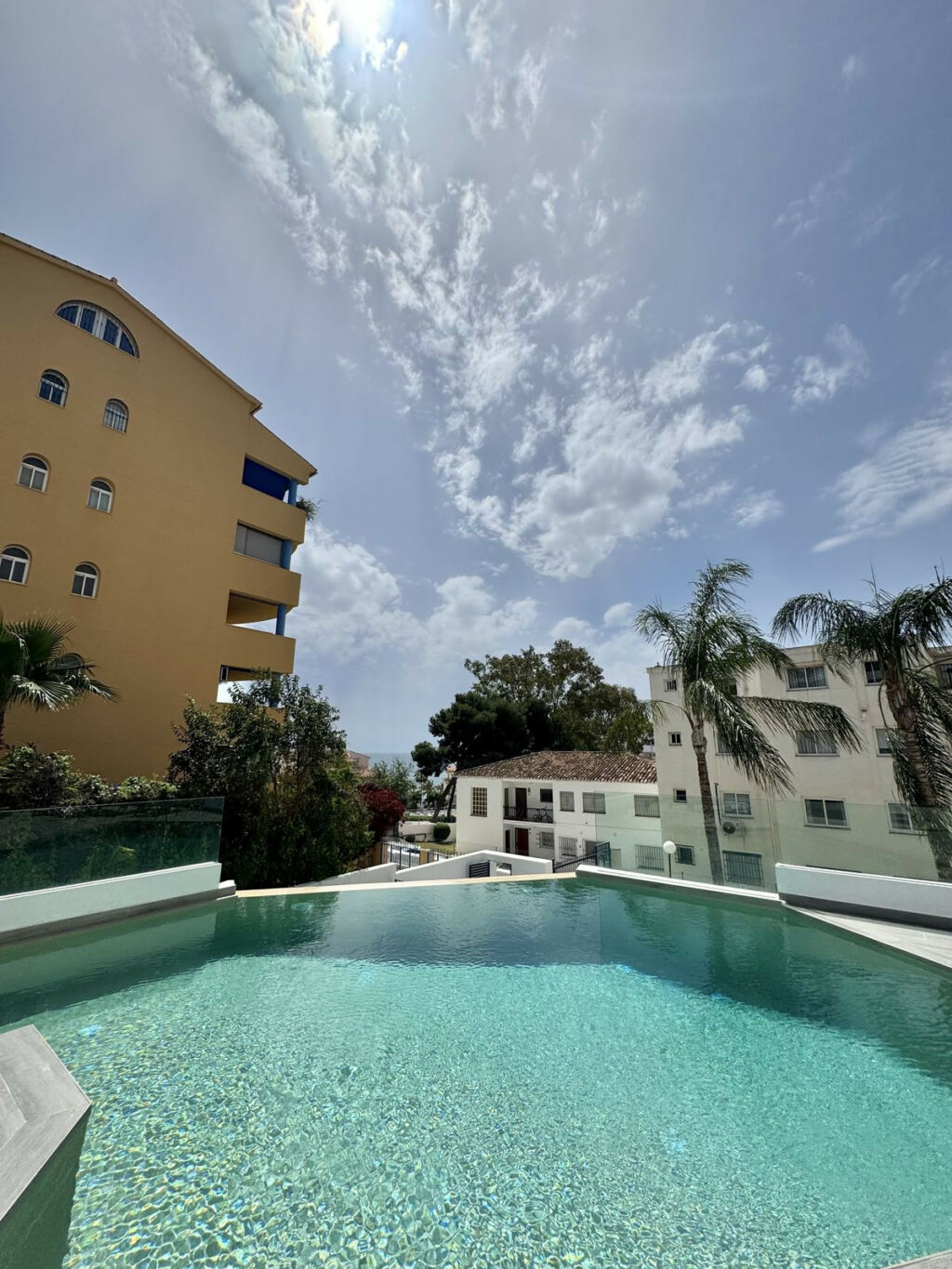 Middle Floor Apartment Benalmadena Málaga - image 14