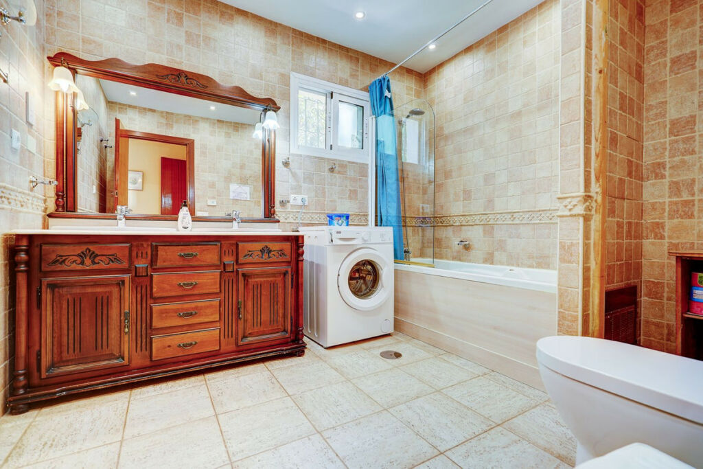 Detached Villa La Capellania Málaga - image 14