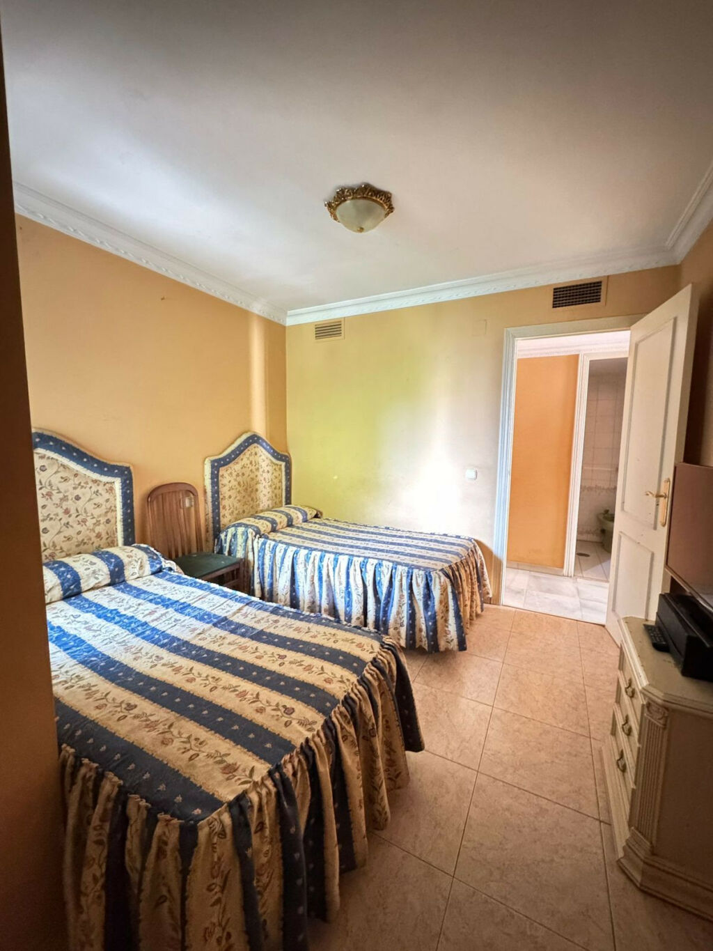 Middle Floor Apartment Marbella Málaga - image 14