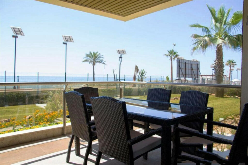 Ground Floor Apartment La Duquesa Málaga - image 14