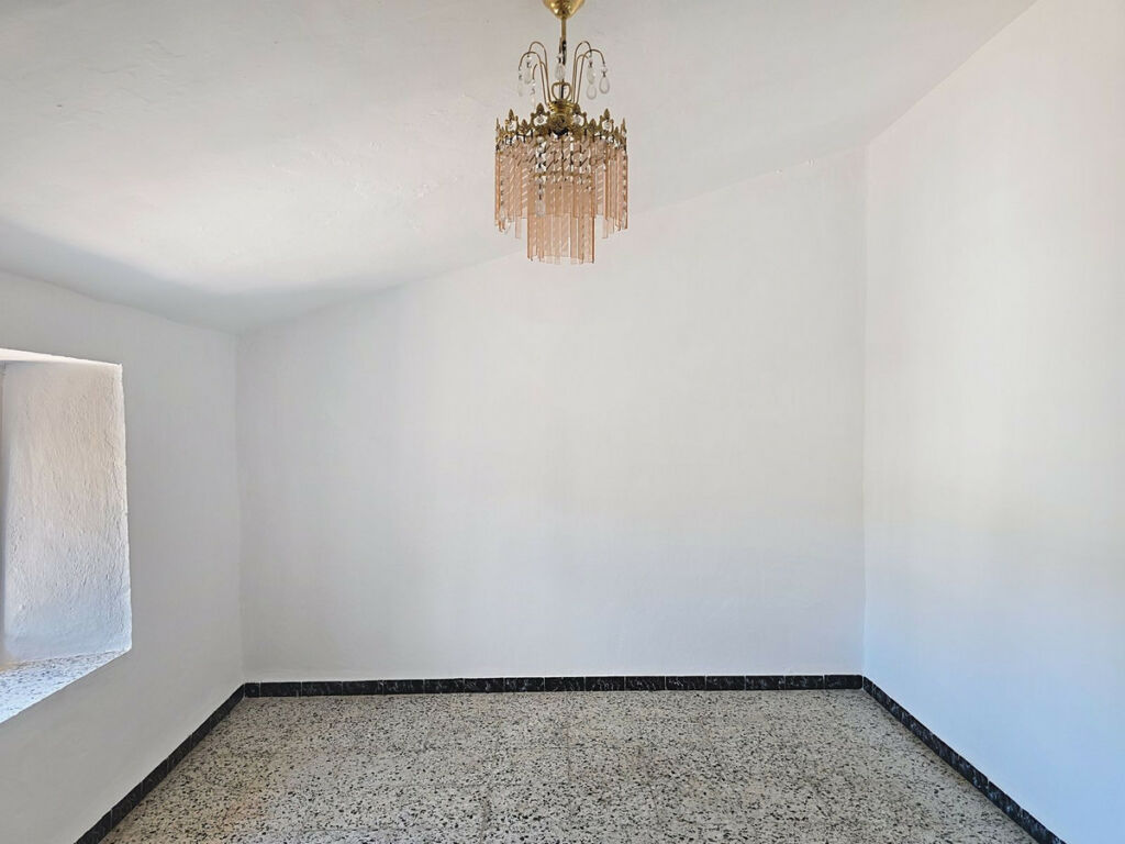 Townhouse Canillas de Aceituno Málaga - image 14