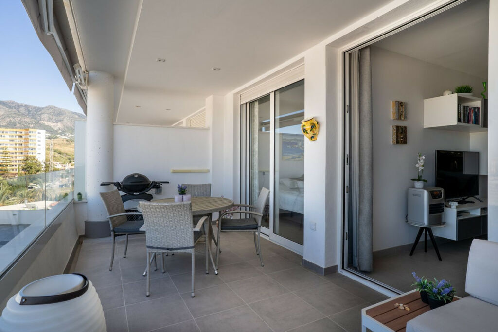 Middle Floor Apartment Torreblanca Málaga - image 14