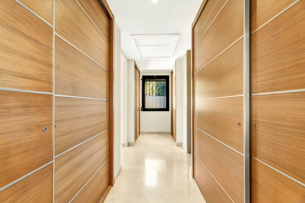 Ground Floor Apartment La Quinta Málaga - image 14
