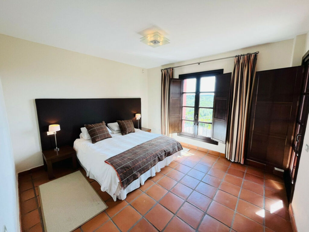 Semi-Detached House Sotogrande Cádiz - image 14