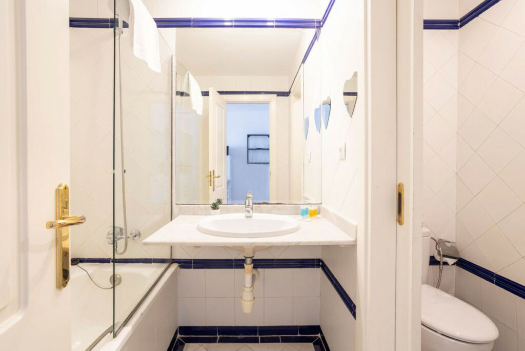 Ground Floor Studio Marbella Málaga - image 16
