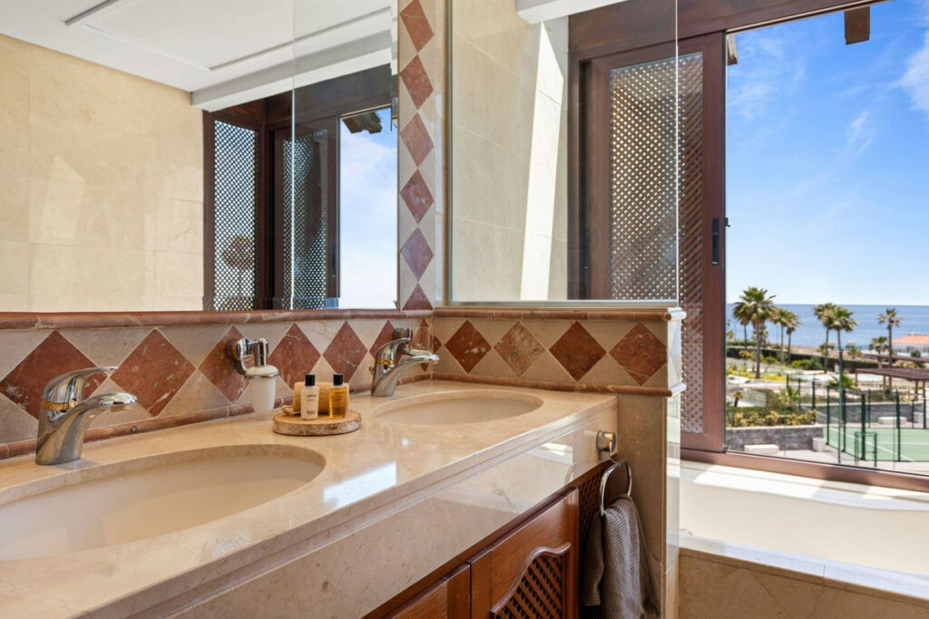 Penthouse Duplex Estepona Málaga - image 14