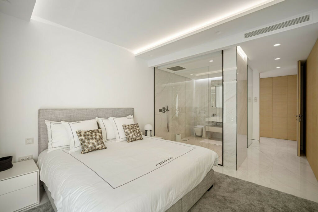 Middle Floor Apartment Estepona Málaga - image 14