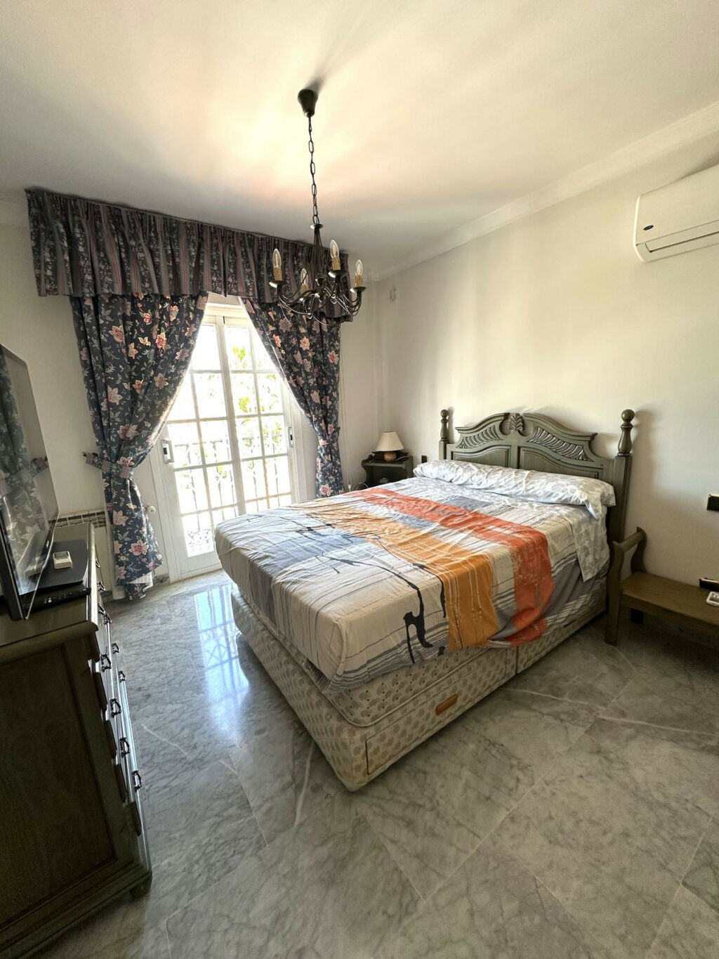 Detached Villa San Pedro de Alcántara Málaga - image 14