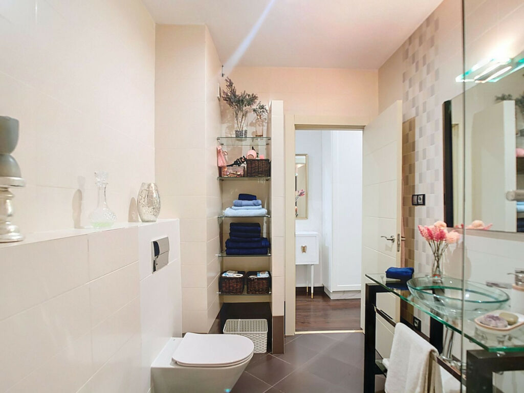Middle Floor Apartment Málaga Málaga - image 14